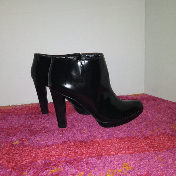 Nine West "Joydon" Bootie - Picture 11 of 12